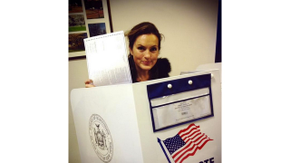 Illustration for article titled Beautiful American Mariah Carey Is a Proud Voter